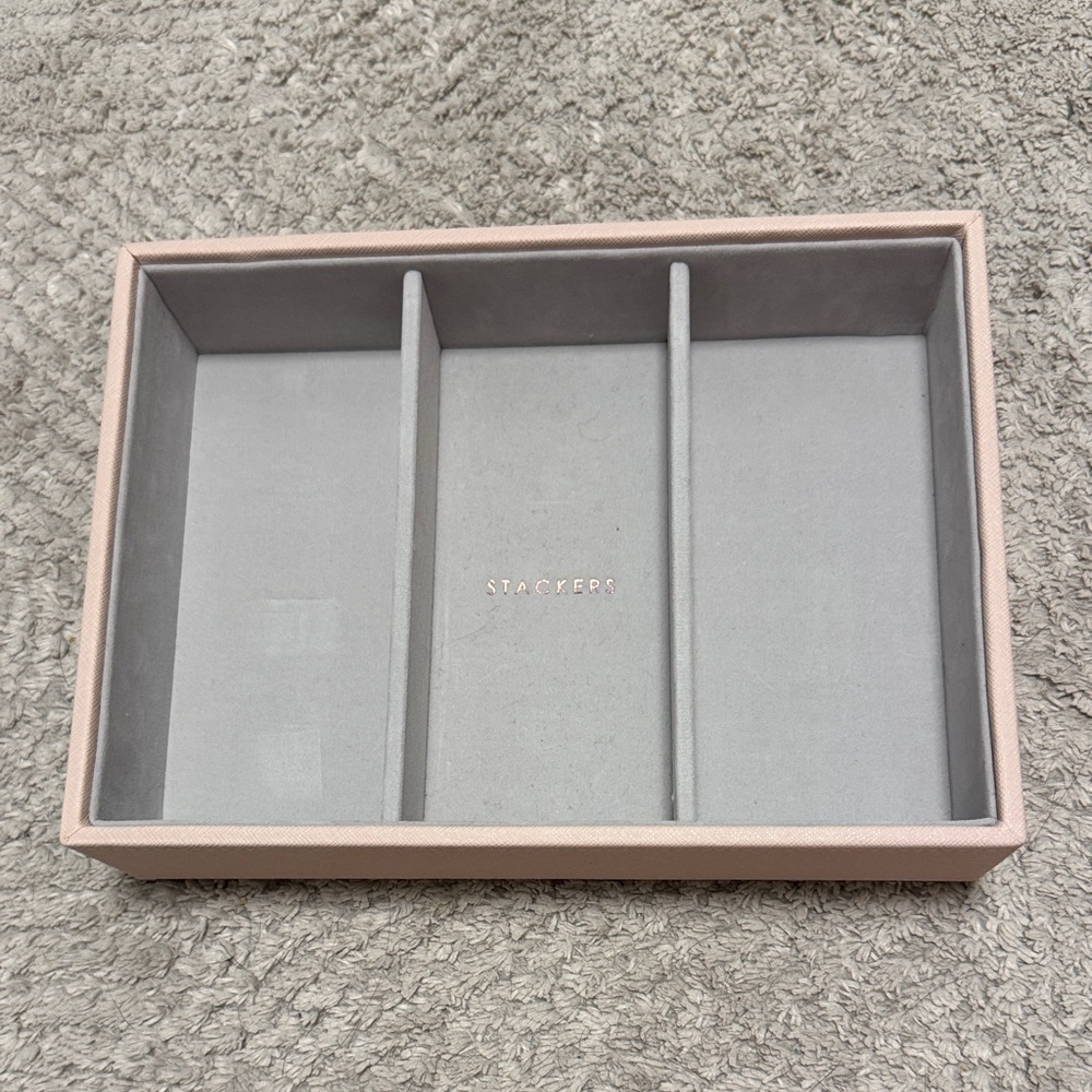 Stackers Classic Deep 3 Section Tray Blush Pink and Gray Jewelry Organizer